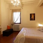 Apartment Fuga Romantica A Montepulciano Stazione